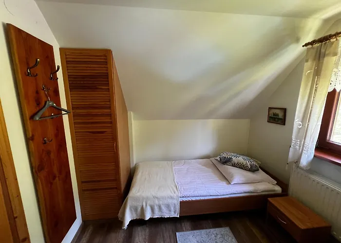 W Szczyrku منزل للإقامة *